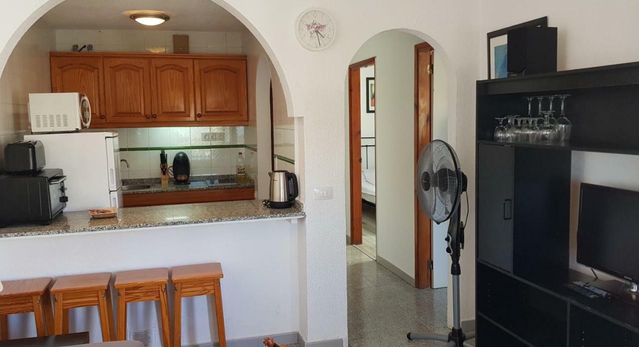 Two Bedroom Apartment 2 Min From Beach Mogán Esterno foto
